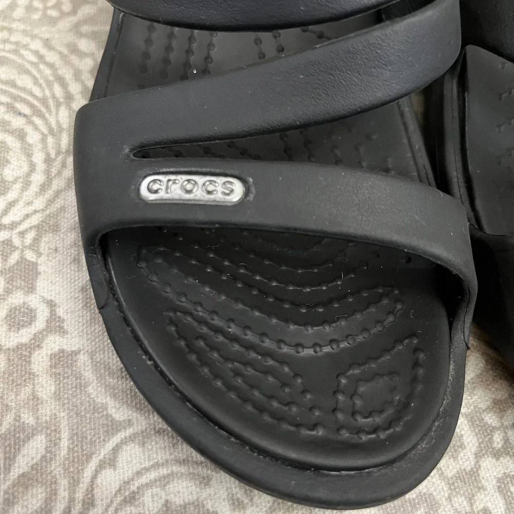 Crocs Monterey Strappy Wedge Sandals Black Slides Womens Size 6 206304